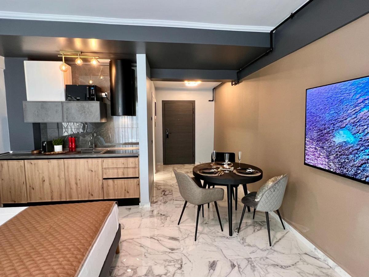 Blue Luxury Studio Mamaia Εξωτερικό φωτογραφία